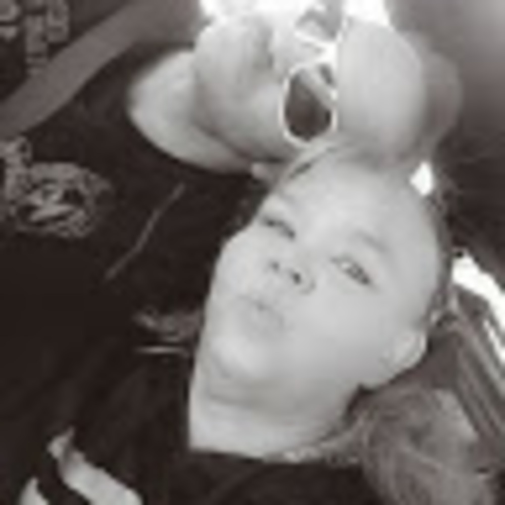 Meet your Posher, Rebecca